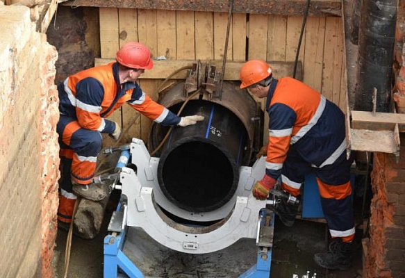 Трубопровод очистили от загрязнений в Сосенском